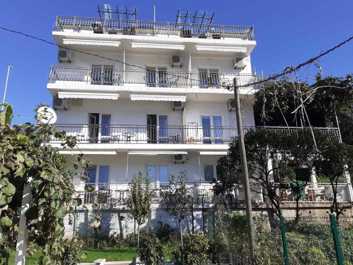 Villa Angelina Kumbor Buitenkant foto